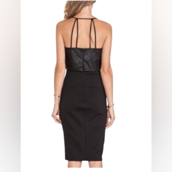 BCBGeneration NWT “Shades of Grey” Midi Black Dress Size 10 - Picture 2 of 9